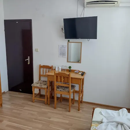 янка 3* Несебр