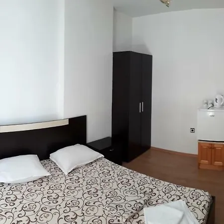 янка Гостевой дом