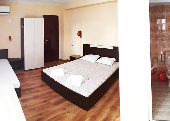 Guest house янка 3*