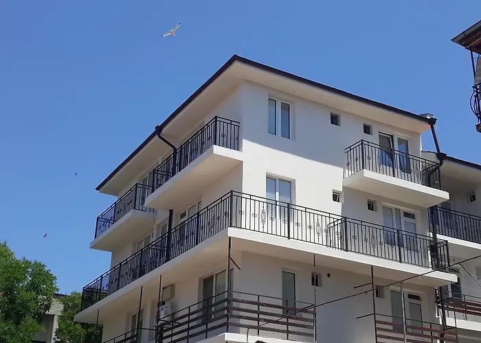 Guest house янка 3*